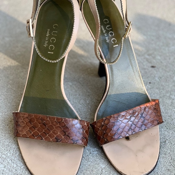 Vintage Gucci Sandal with embossed snake skin strap Size 8 - Picture 4 of 6